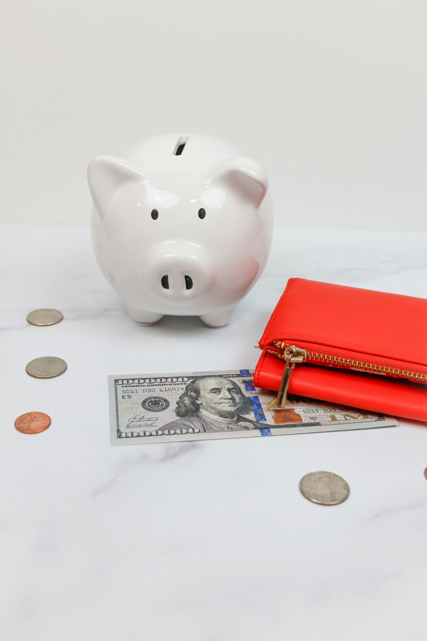 Mom’s Guide to Raising Money Confident Kids